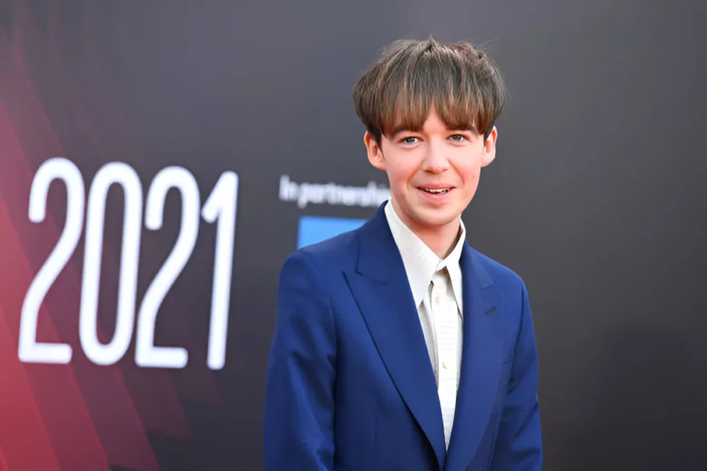 Alex Lawther Net Worth 2024