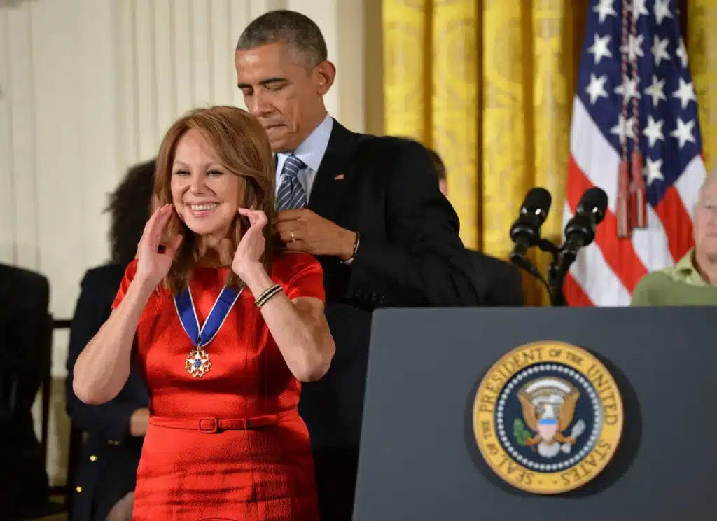 Marlo Thomas net worth and her meeting with Barack Obama